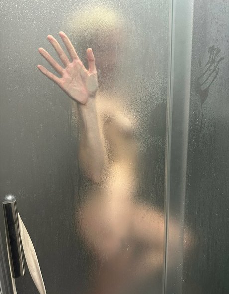 Foto di nudo di fuga di OnlyFans di Christivovknude