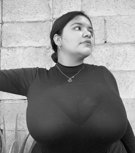 Foto di nudo di fuga di OnlyFans di Jossgomez