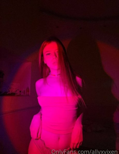 Foto di nudo di fuga di OnlyFans di Stacyxspicy
