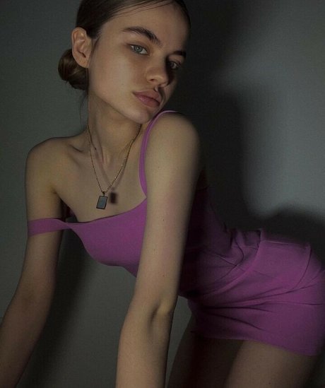 Foto di nudo di fuga di OnlyFans di Veronika Hanberg