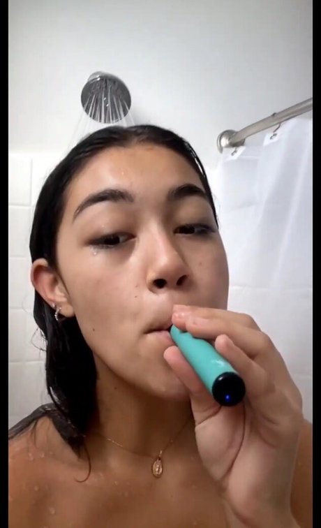 Foto di nudo di fuga di OnlyFans di Kylin Milan