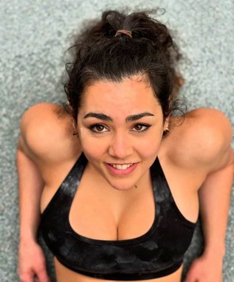 Foto di nudo di fuga di OnlyFans di Helena Daher