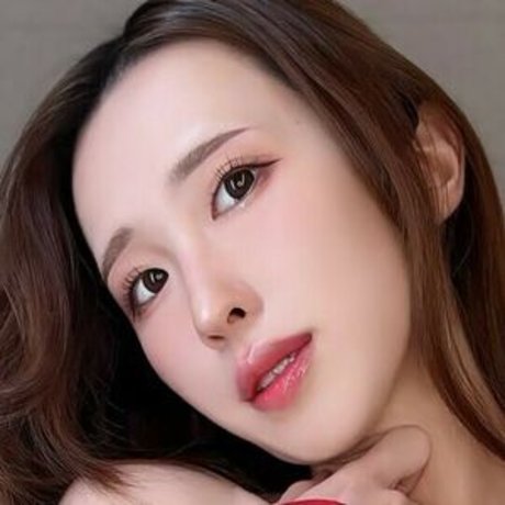 Foto di nudo di fuga di OnlyFans di Banpiasobi