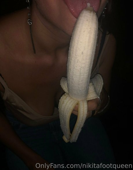 Nikitafootqueen