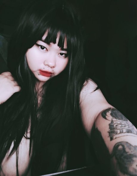 Foto di nudo di fuga di OnlyFans di Luna Drei