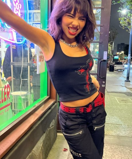 Xochitl Gomez