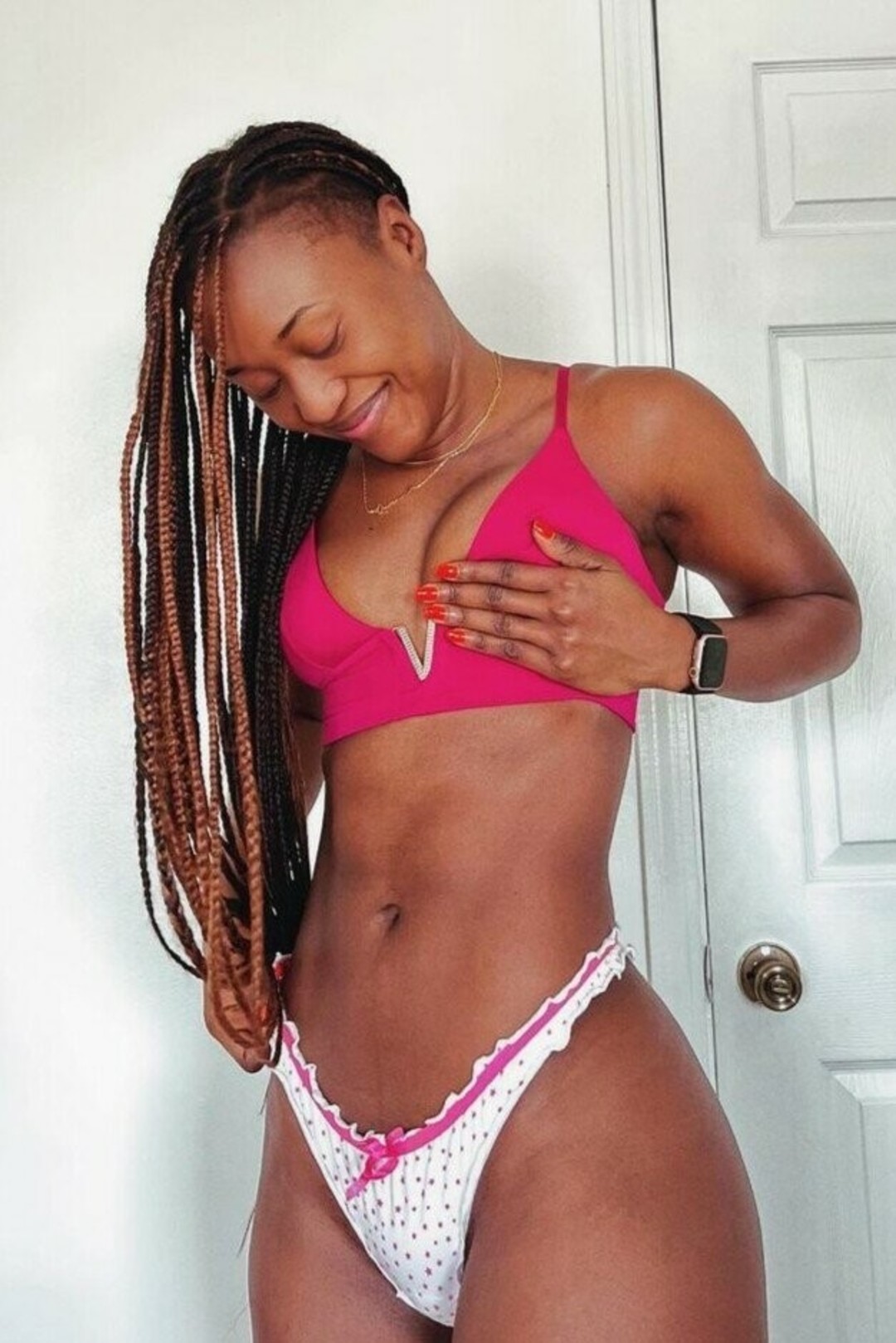 Foto di nudo di fuga di OnlyFans di Queen Aminata #31 Foto di nudo di fuga di OnlyFans di Queen Aminata #31