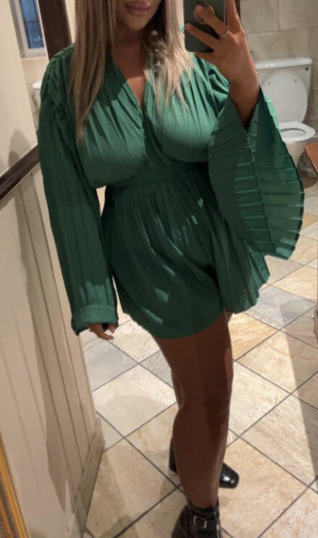 Nicole Barker