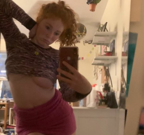 Foto di nudo di fuga di OnlyFans di Kenziemahar