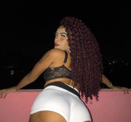 Foto di nudo di fuga di OnlyFans di Duny Evelly