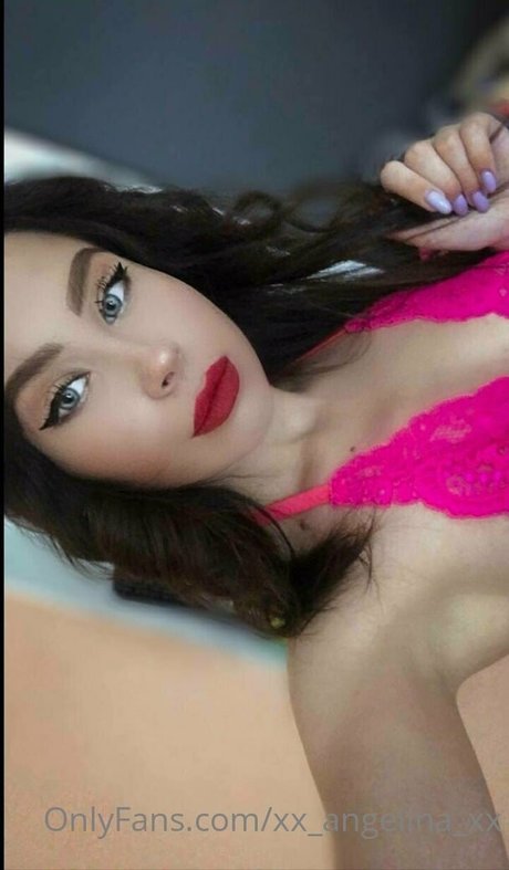 Xxangelinaxx