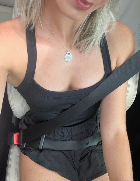 Foto di nudo di fuga di OnlyFans di Peaches456754