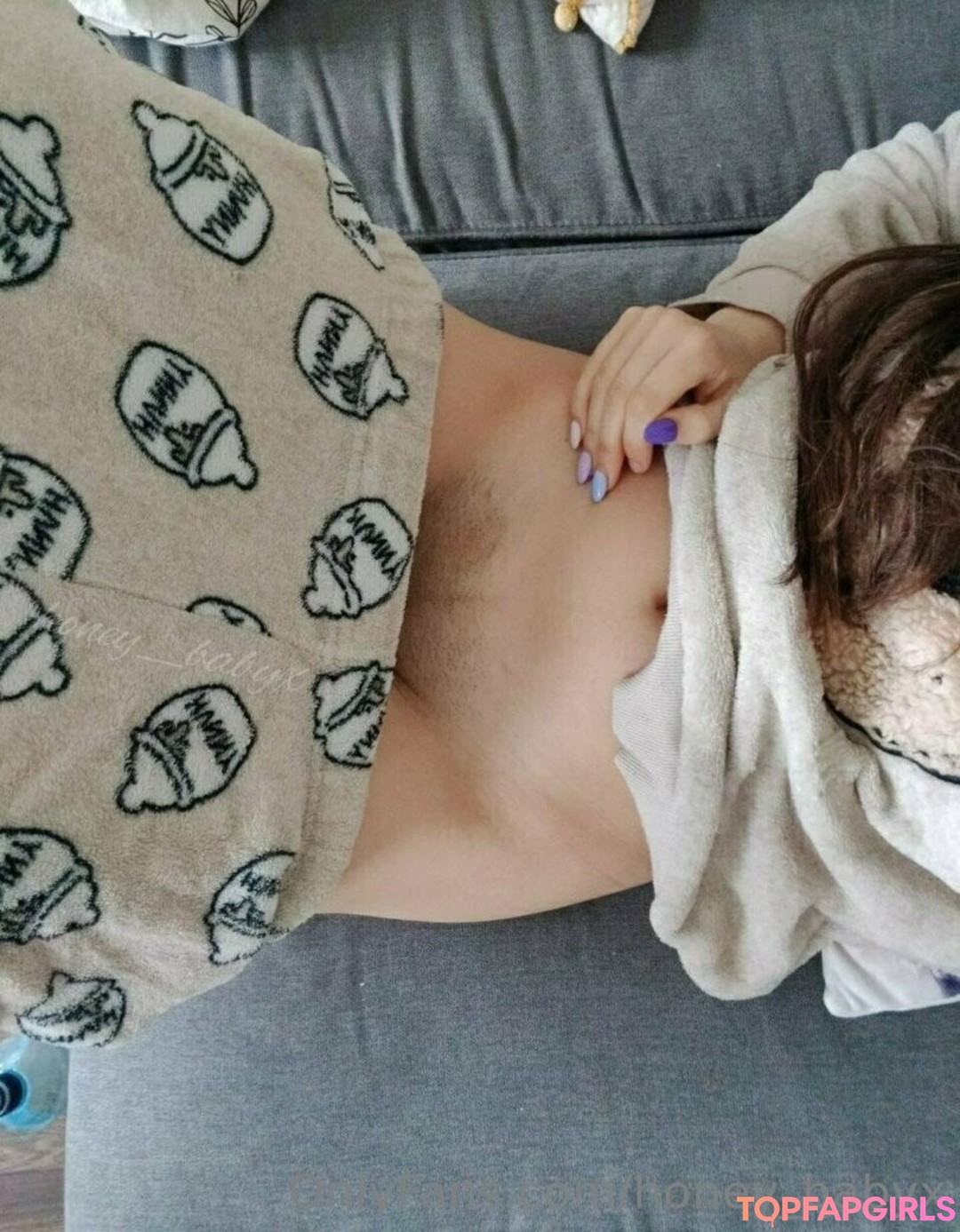 Foto di nudo di fuga di OnlyFans di Honeybabyx #224 Foto di nudo di fuga di OnlyFans di Honeybabyx #224