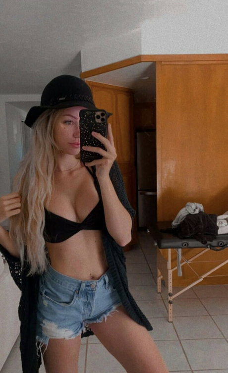 Beccabangs