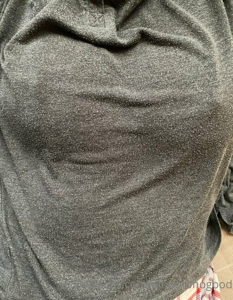 Foto di nudo di fuga di OnlyFans di Pinuptonogood