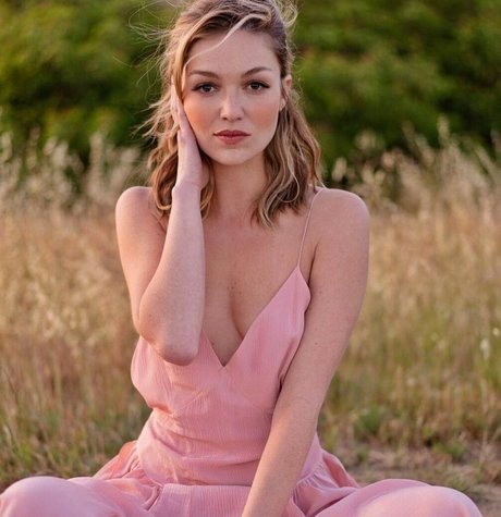 Foto di nudo di fuga di OnlyFans di Lili Simmons