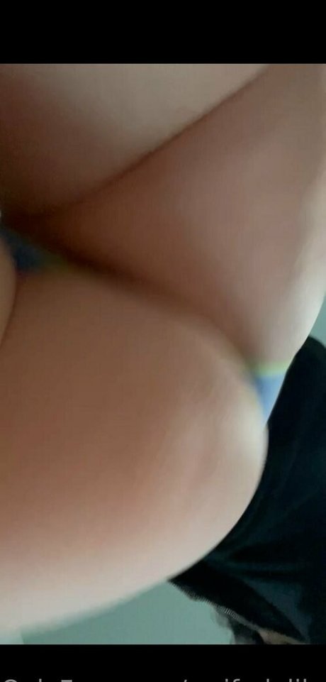 Foto di nudo di fuga di OnlyFans di Waifudelilah