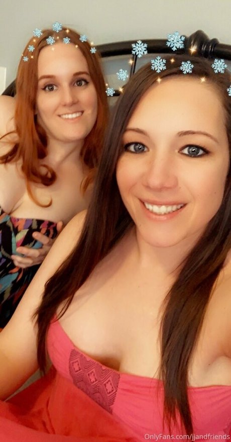 Foto di nudo di fuga di OnlyFans di Jjandfriends