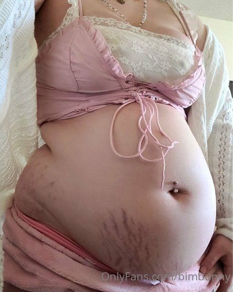 Foto di nudo di fuga di OnlyFans di Bimbunny