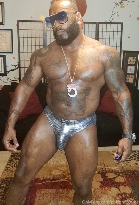 Toolsfreepage Foto di nudo di fuga di OnlyFans di Toolsfreepage #1