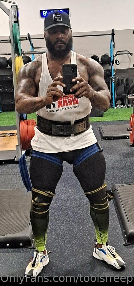 Toolsfreepage Foto di nudo di fuga di OnlyFans di Toolsfreepage #547