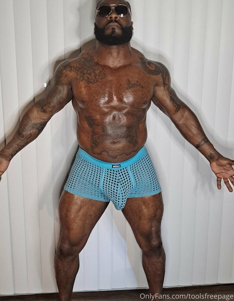 Toolsfreepage Foto di nudo di fuga di OnlyFans di Toolsfreepage #81