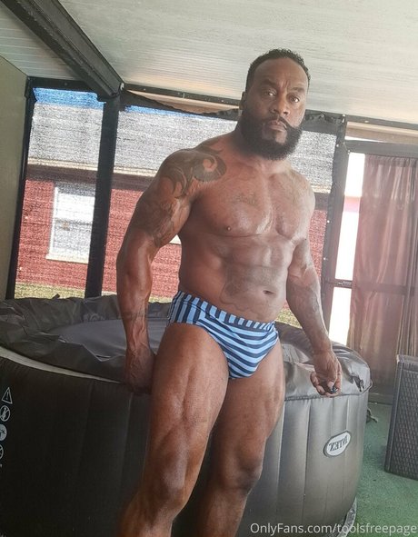 Toolsfreepage Foto di nudo di fuga di OnlyFans di Toolsfreepage #93