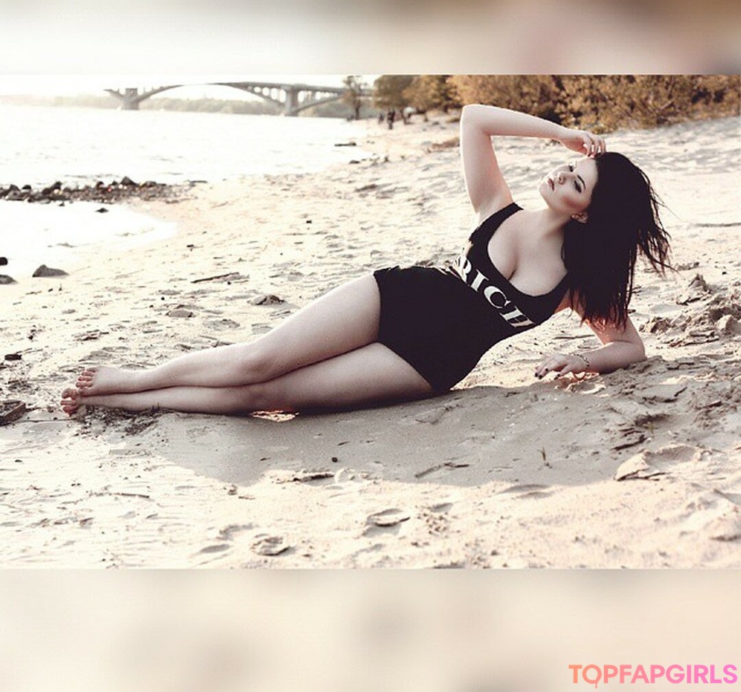 Foto di nudo di fuga di OnlyFans di Anna Bernadi #202 Foto di nudo di fuga di OnlyFans di Anna Bernadi #202