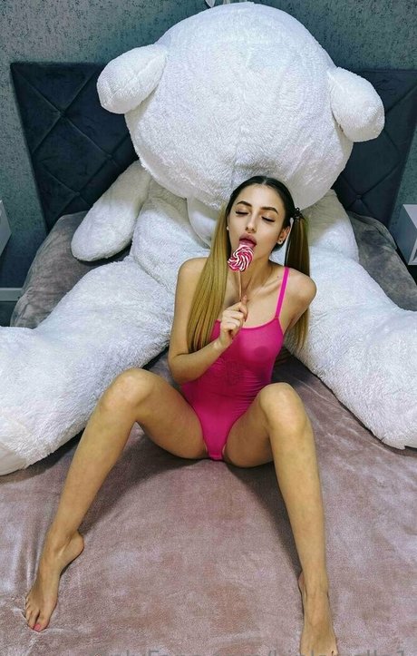 Foto di nudo di fuga di OnlyFans di Kinkyella1