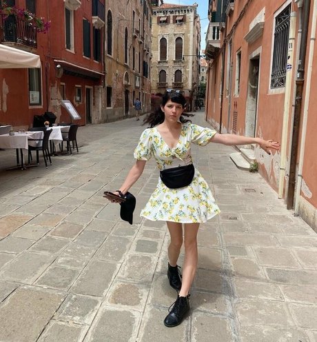 Foto di nudo di fuga di OnlyFans di Emily Axford