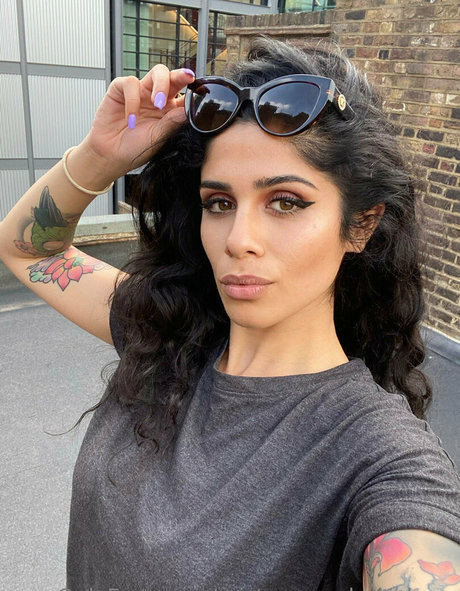 Mistresssophiasahara