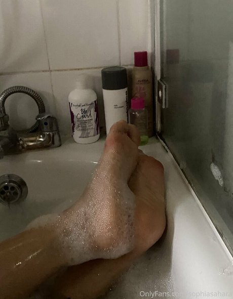 Foto di nudo di fuga di OnlyFans di Mistresssophiasahara