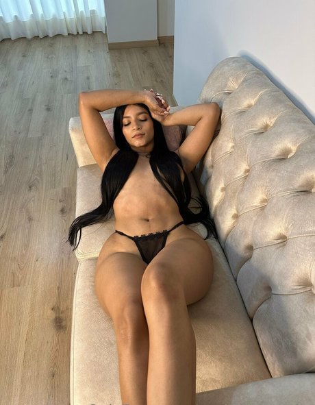 Foto di nudo di fuga di OnlyFans di Seximorenavby