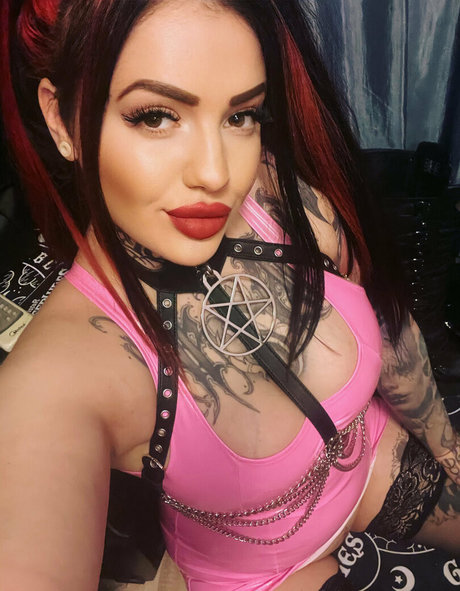 Foto di nudo di fuga di OnlyFans di Emily Gontier