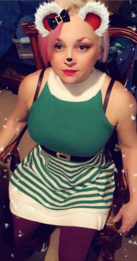 Foto di nudo di fuga di OnlyFans di Harleyrey