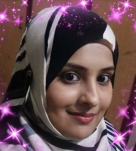 Foto di nudo di fuga di OnlyFans di Ghazala Faisal