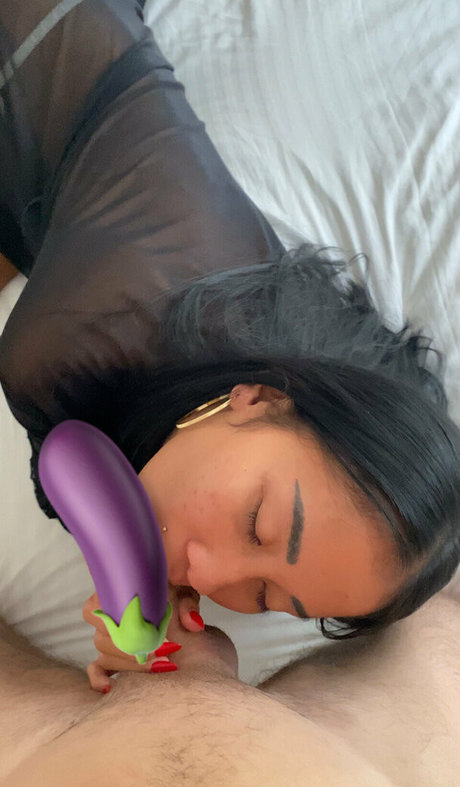 Foto di nudo di fuga di OnlyFans di Beerubyd