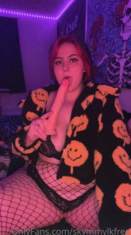 Foto di nudo di fuga di OnlyFans di Skymmylkfree