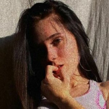 Foto di nudo di fuga di OnlyFans di Rebeca Yael