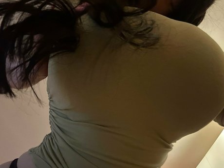 Bigboobsbunnygirl
