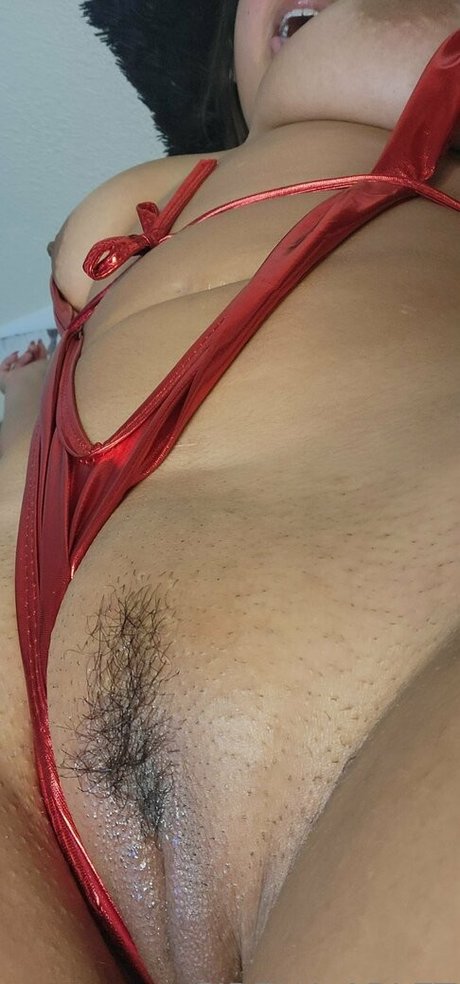 Foto di nudo di fuga di OnlyFans di Sirenaarlet