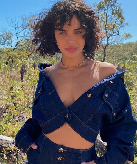 Foto di nudo di fuga di OnlyFans di Giovana Cordeiro