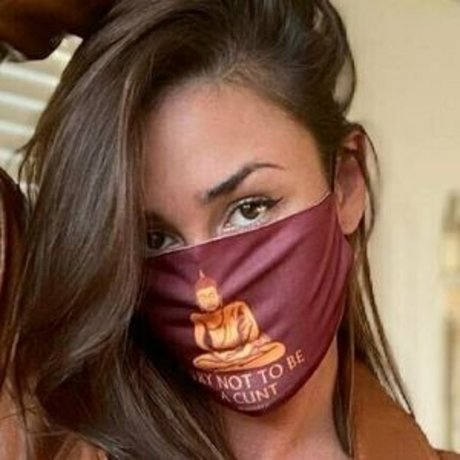 Foto di nudo di fuga di OnlyFans di Cassdelouvre