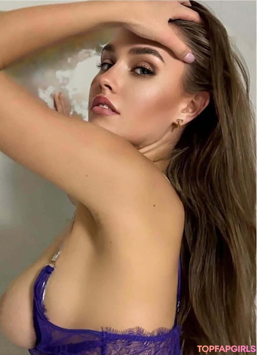 Foto di nudo di fuga di OnlyFans di Laura Muller #17 Foto di nudo di fuga di OnlyFans di Laura Muller #17