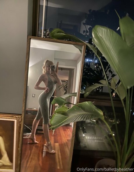 Foto di nudo di fuga di OnlyFans di Balletbyheather