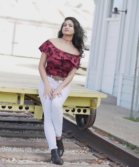 Komal Bhagat