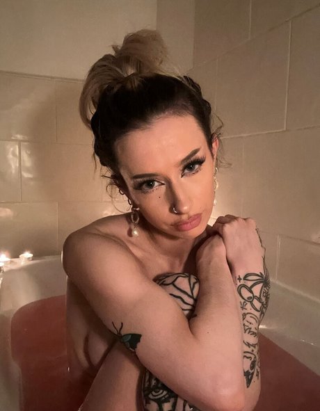 Mistresslilymay