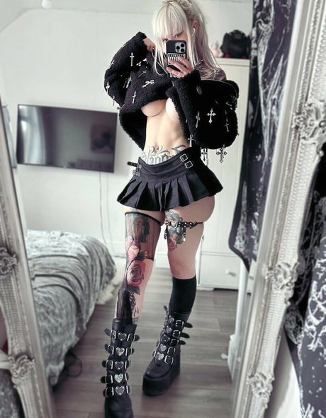 Foto di nudo di fuga di OnlyFans di Bexicutes