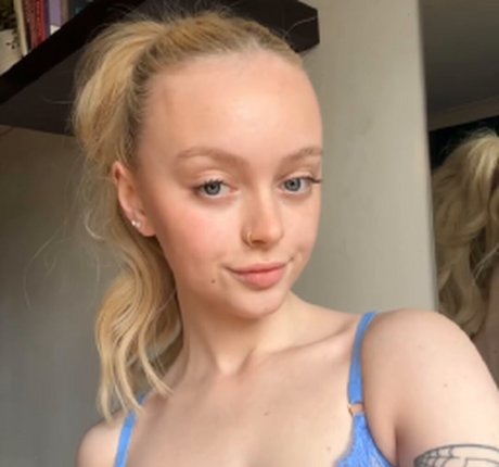 Foto di nudo di fuga di OnlyFans di Palelittlelad