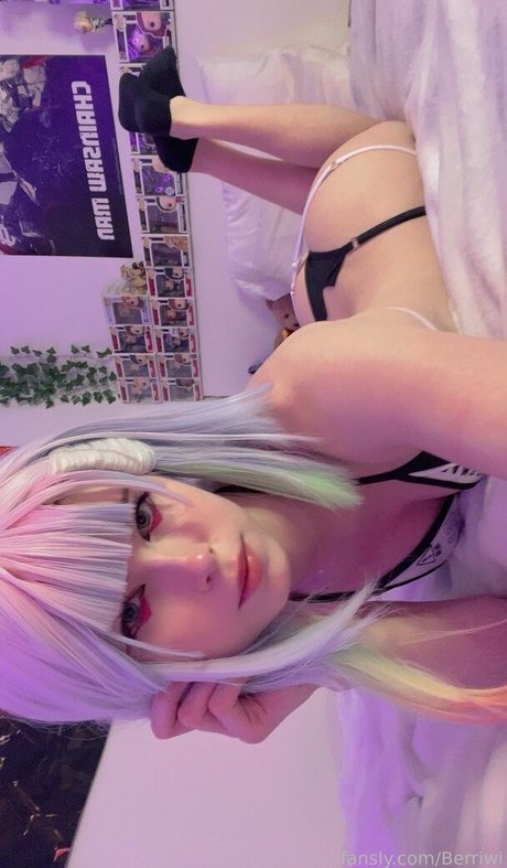 Foto di nudo di fuga di OnlyFans di Berriwi